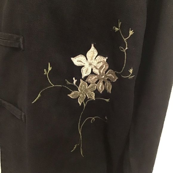 RELATIVITY Jacket Black Asian Inspired Embroidery Toggle Closure Linen Size L - Picture 5 of 9